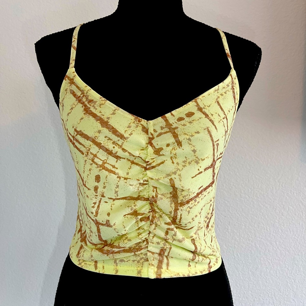 BP Green-Yellow Ruched Hatch Plaid V-Neck Cropped Tank